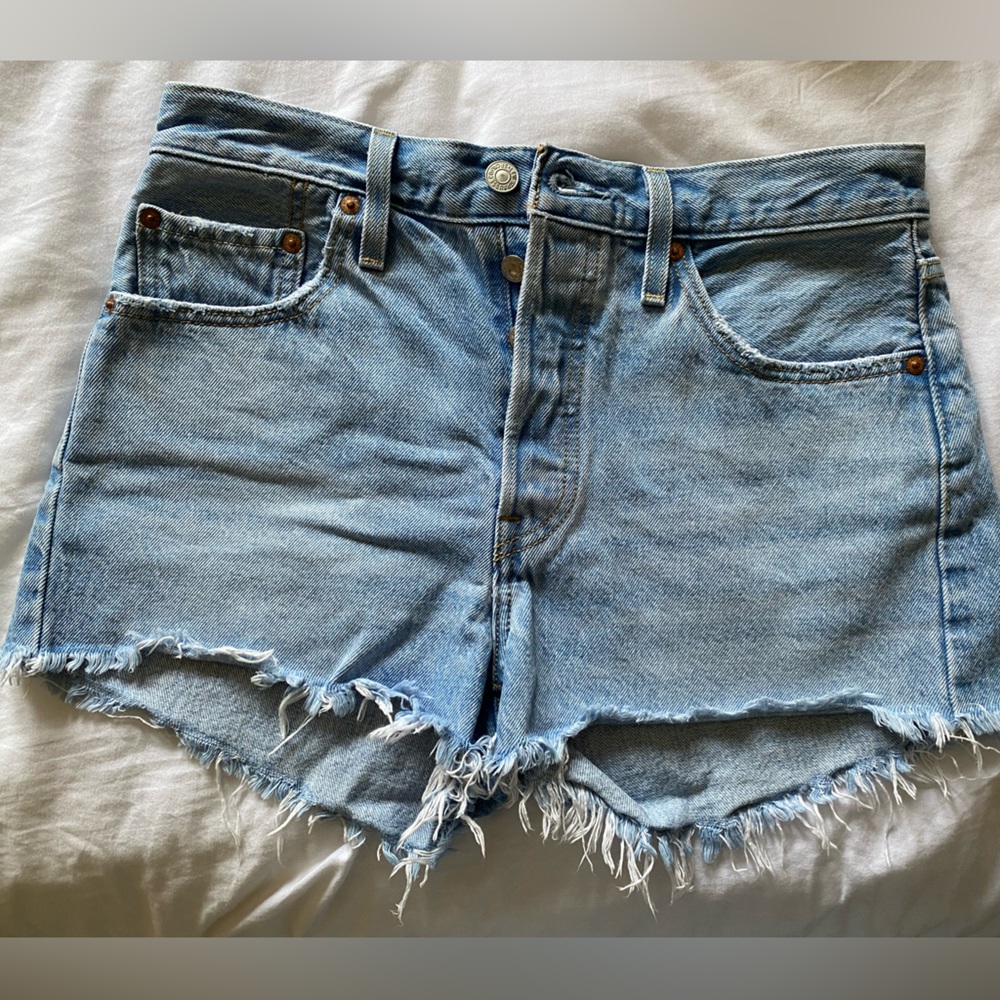 Levi’s 501 denim shorts